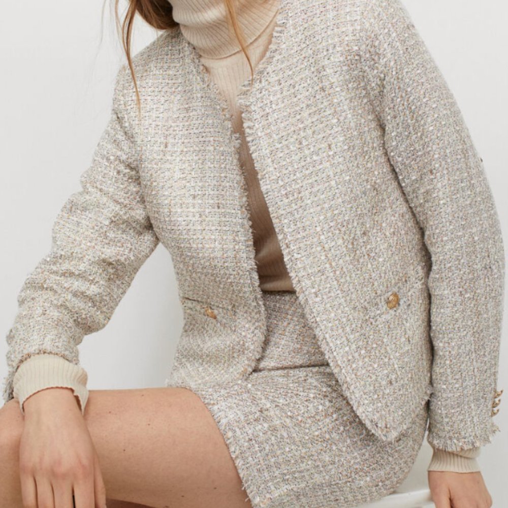 H&M Cream Blazer with Textured Knit Design - Picture 3 of 9